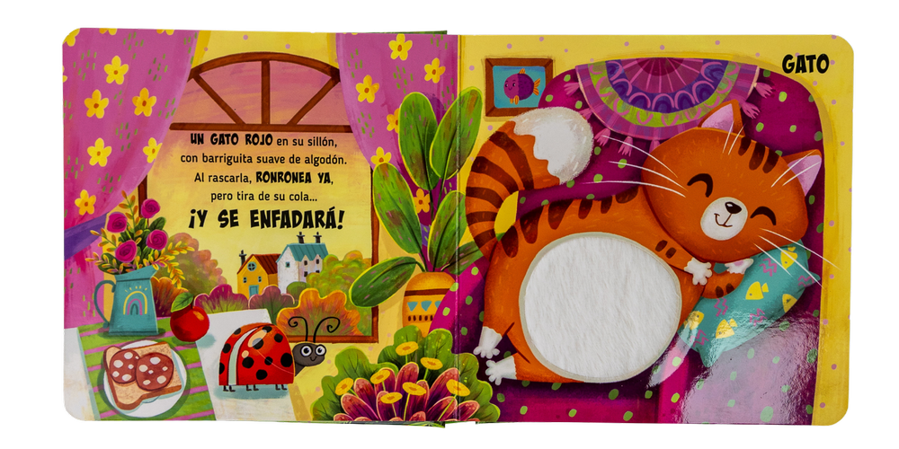 Página interior de Mascotas con un gato rojo y barriguita suave de algodón